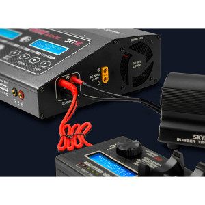 CHARGER D400AC/DC LIPO 1-7S 20A 2X200W 240AC - SKYRC - SK100123